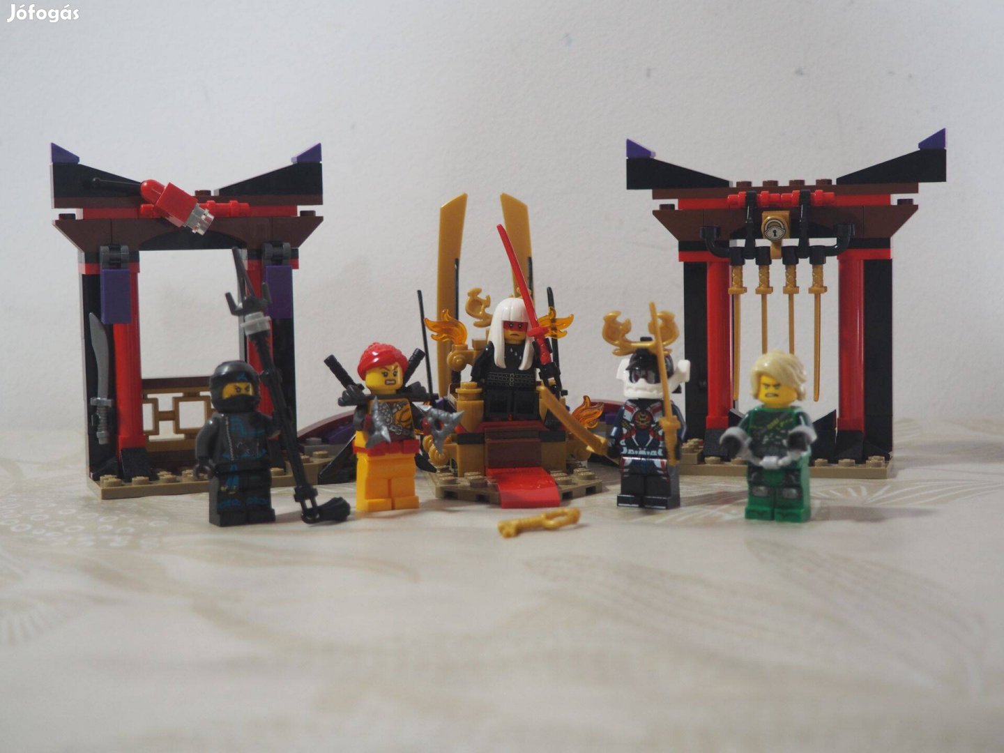 70651 LEGO Ninjago - Leszámolás a trónteremben