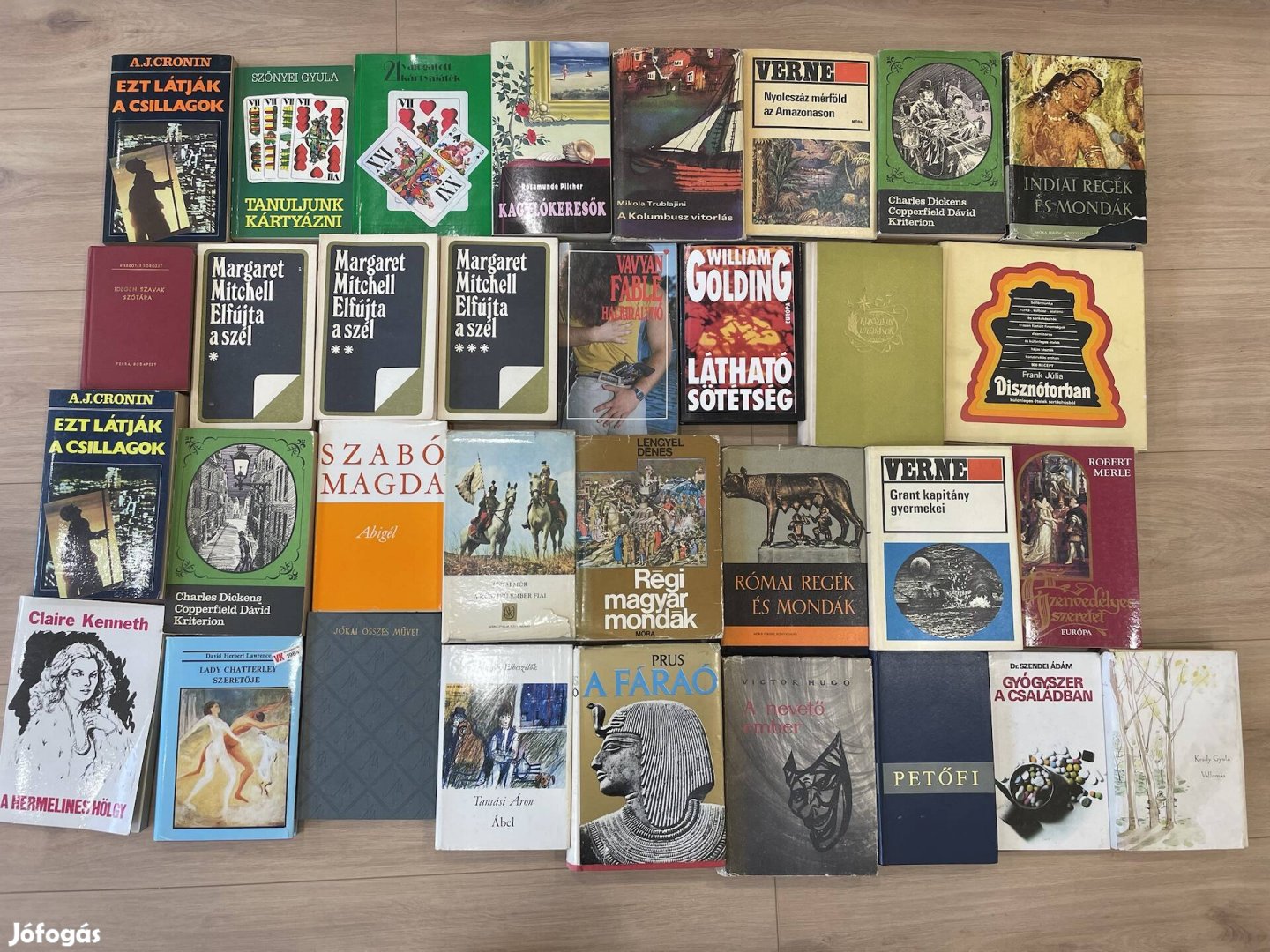 70 db könyv könyvek