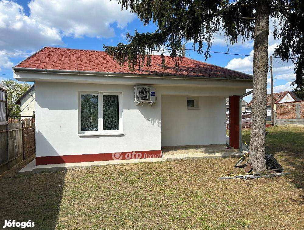 70 nm-es ház eladó Debrecen #4645218
