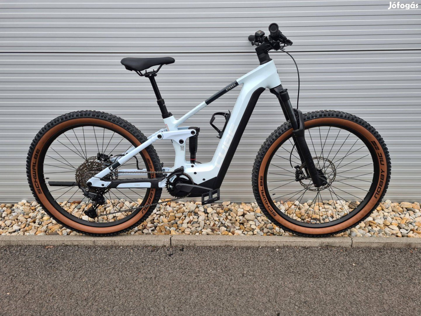 714km carbon fully Cube ebike legerősebb bosch 85Nm 750Wh