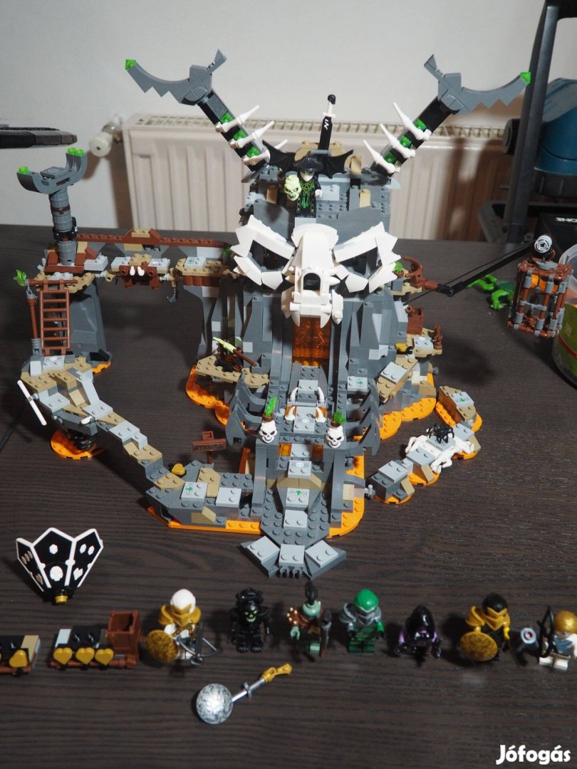 71722 LEGO Ninjago - A koponyavarázsló tömlöcei