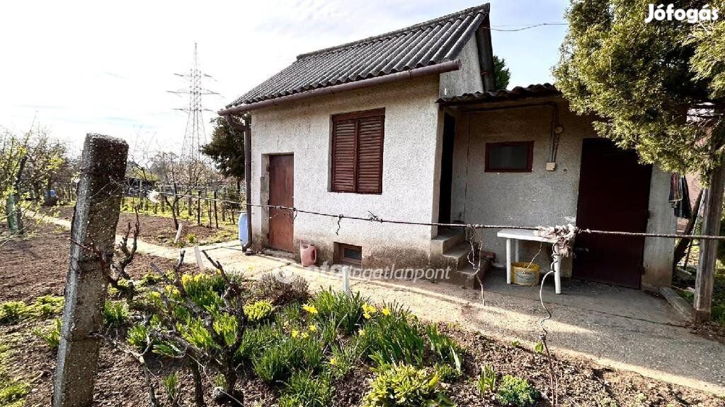 719 nm-es telek eladó Győr