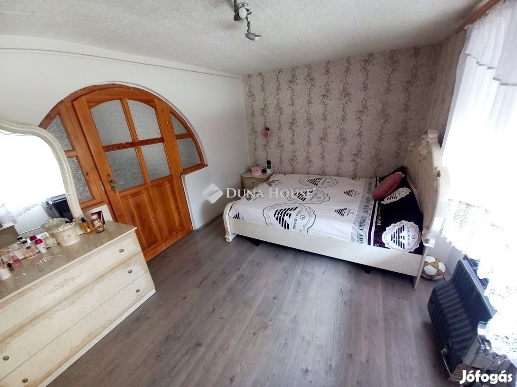 72 nm-es ház eladó Nagykőrös
