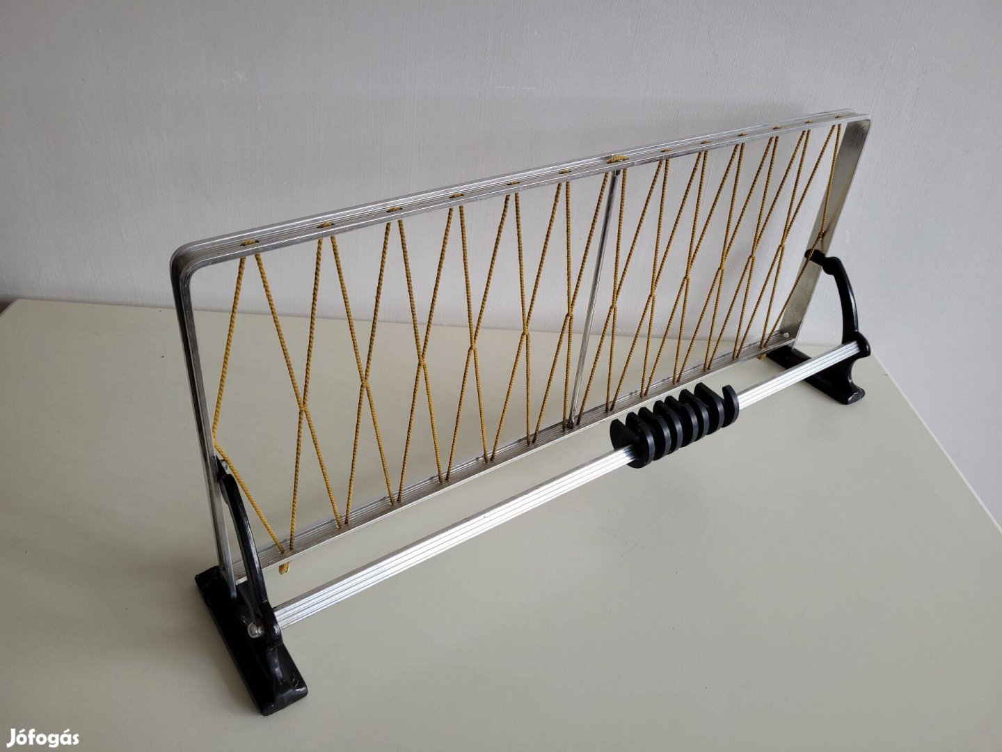 73 cm sárga hálós retro fogas mid century előszoba akasztó kalaptartó