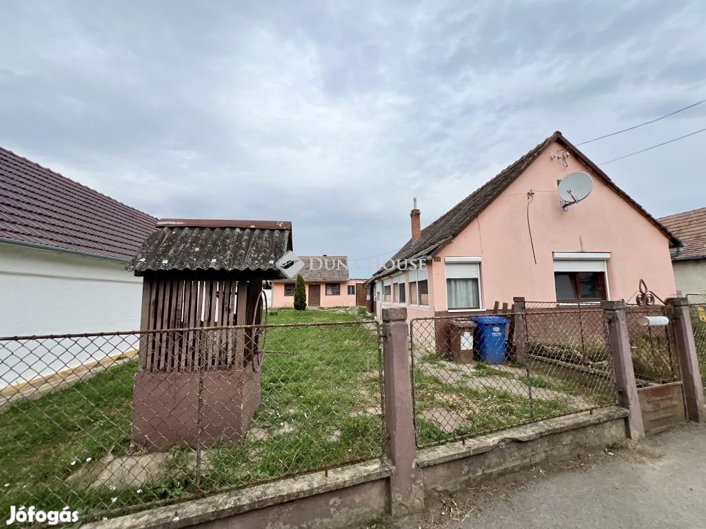 73 nm-es ház eladó Magyarbóly