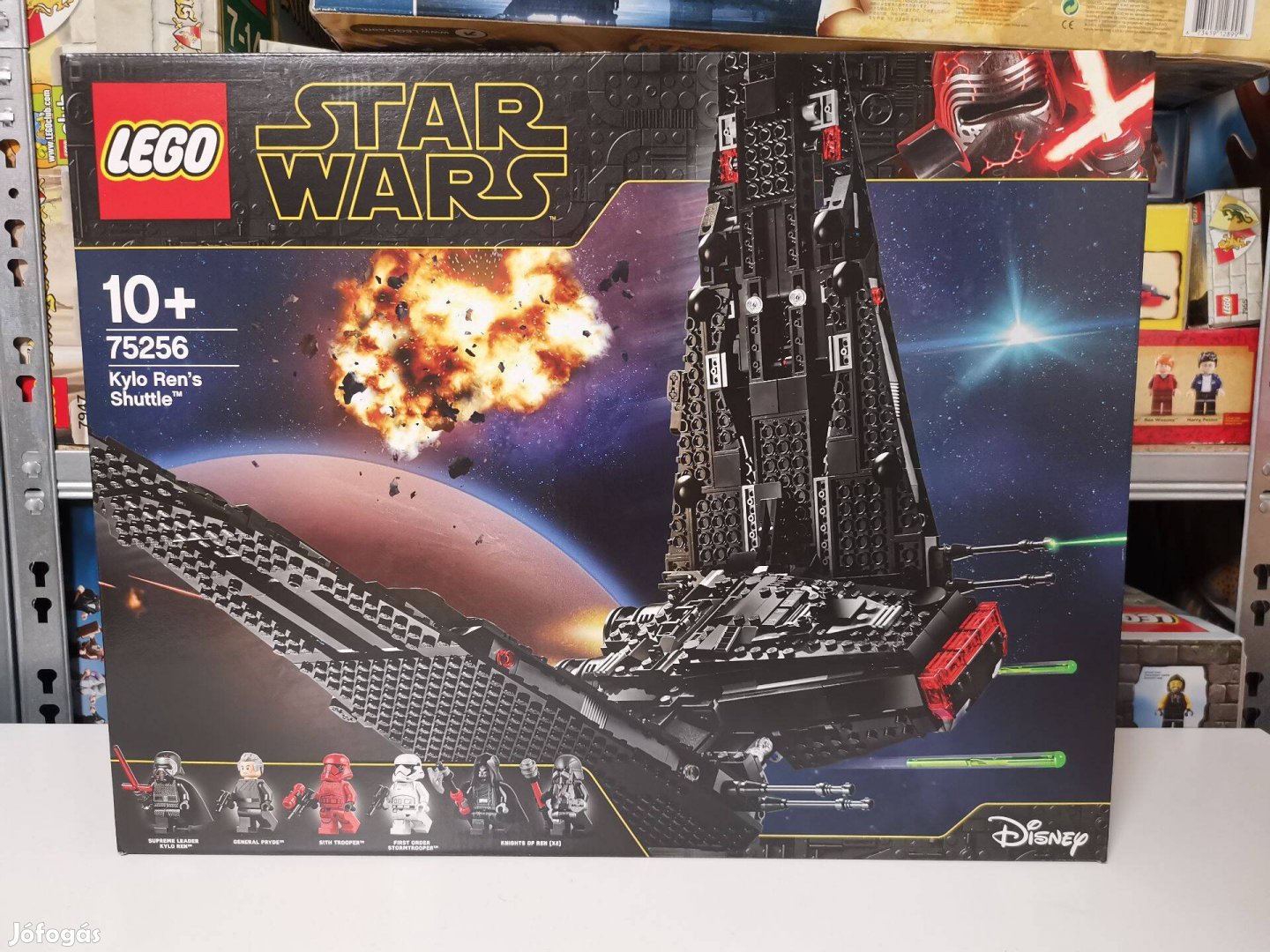 75256 Lego Star Wars Kylo Ren űrsiklója