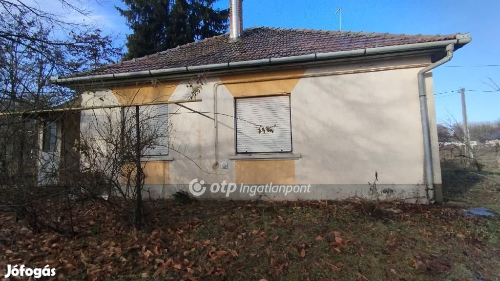 75 nm-es ház eladó Jászberény