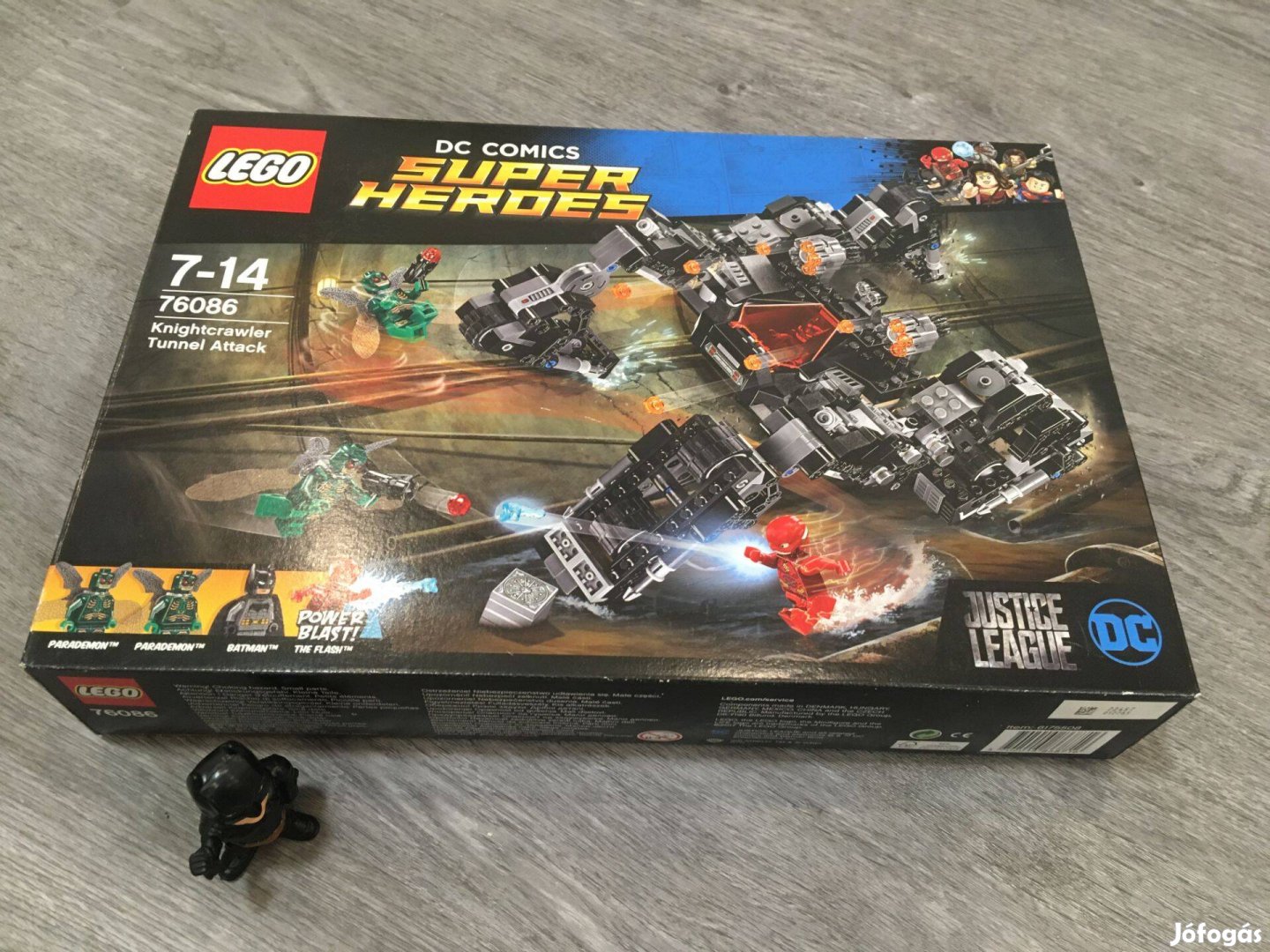 76086 Knightcrawler Tunnel Attack