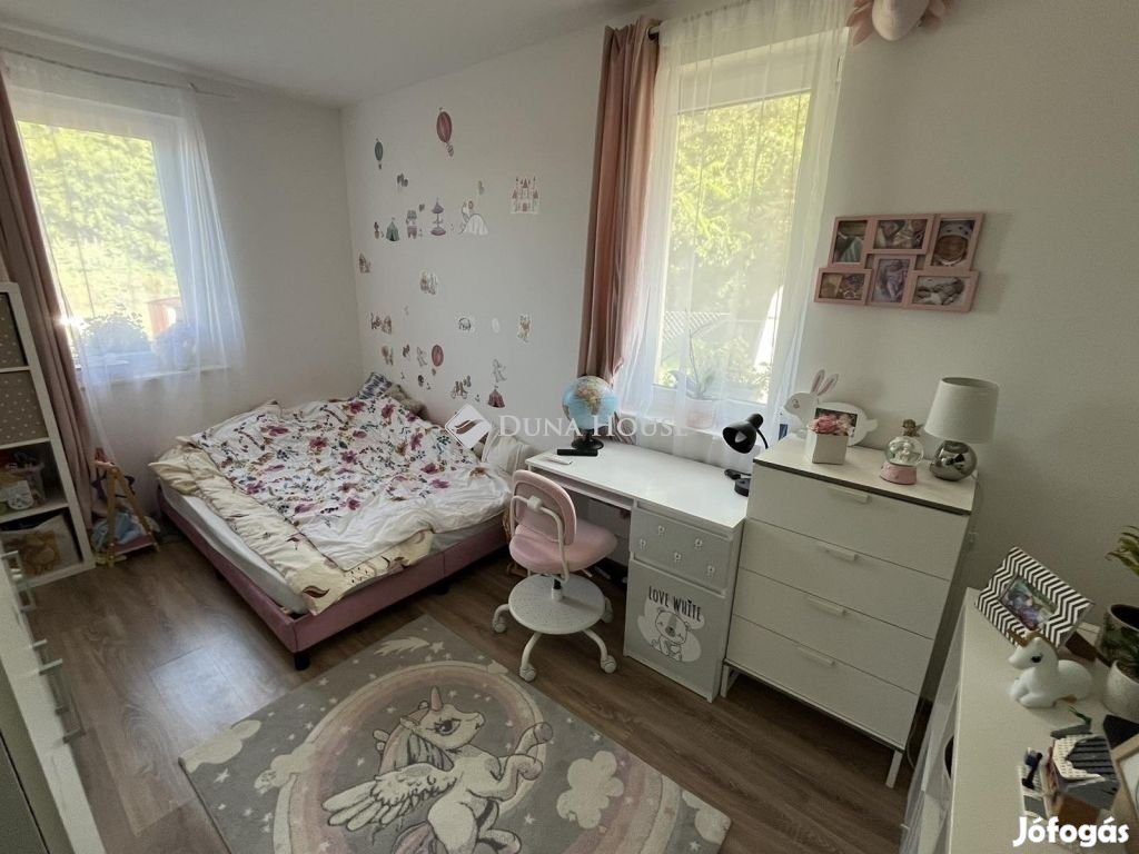 77 nm-es ház eladó Vácrátót