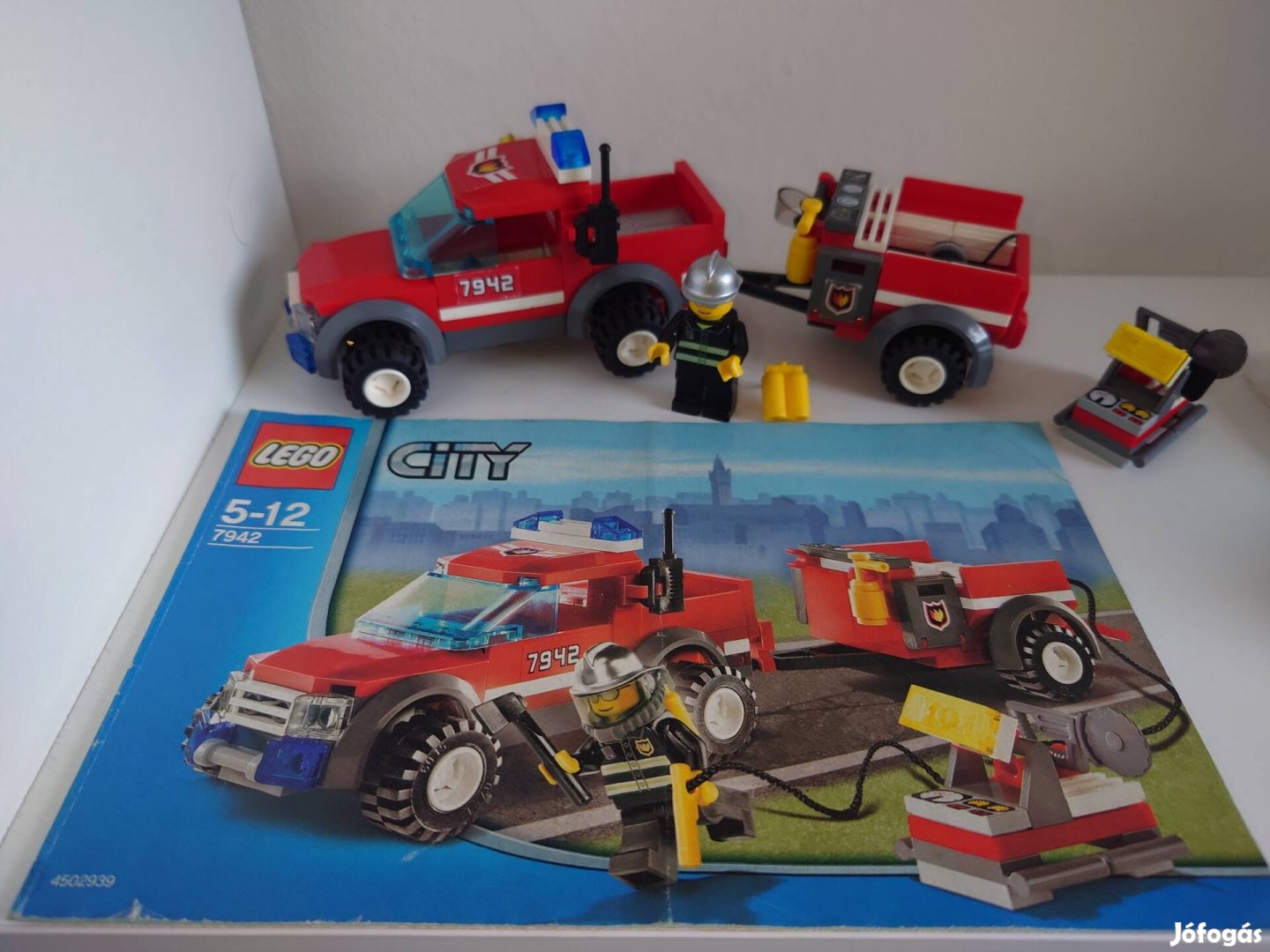 7942 Tűzoltó pick-up Lego city 