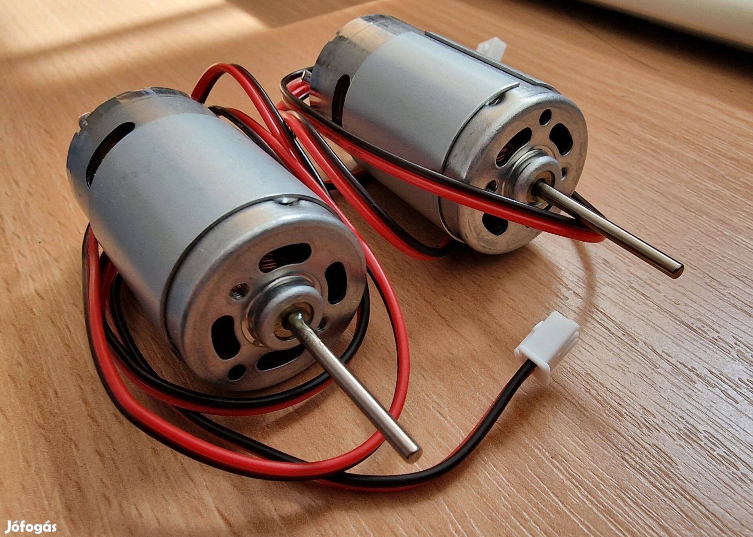 7.4V - 12V motor RC horgászcsónakhoz, etetőhajóhoz, hajókhoz