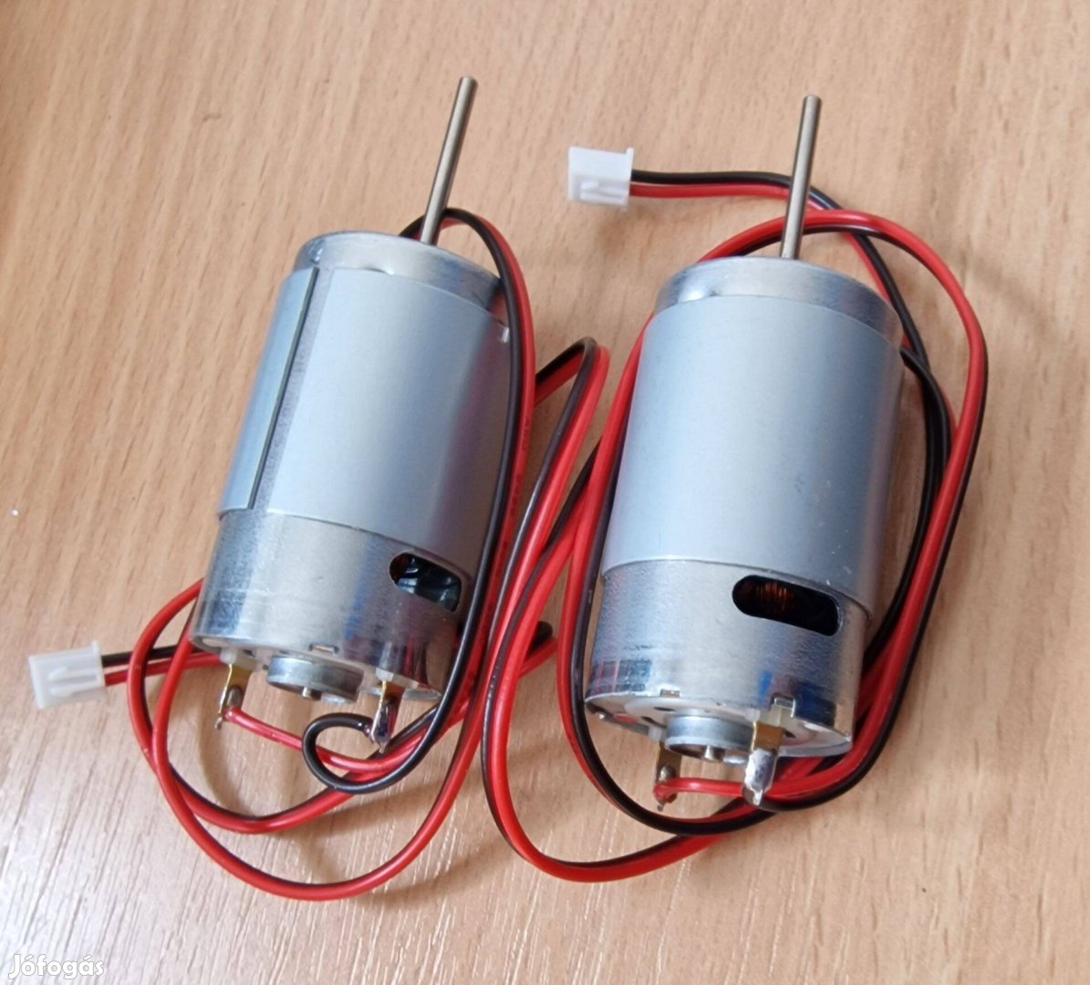 7.4V - 12V motor RC horgászcsónakhoz, etetőhajóhoz, hajókhoz