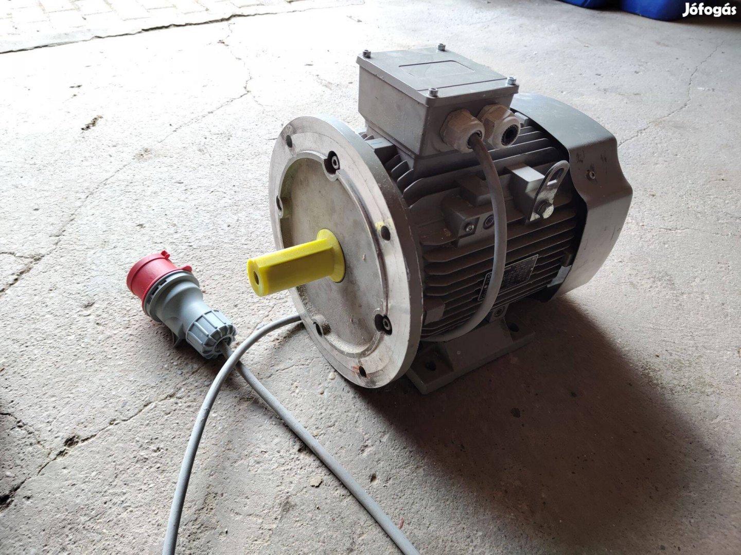 7,5 kw háromfázisú villanymotor