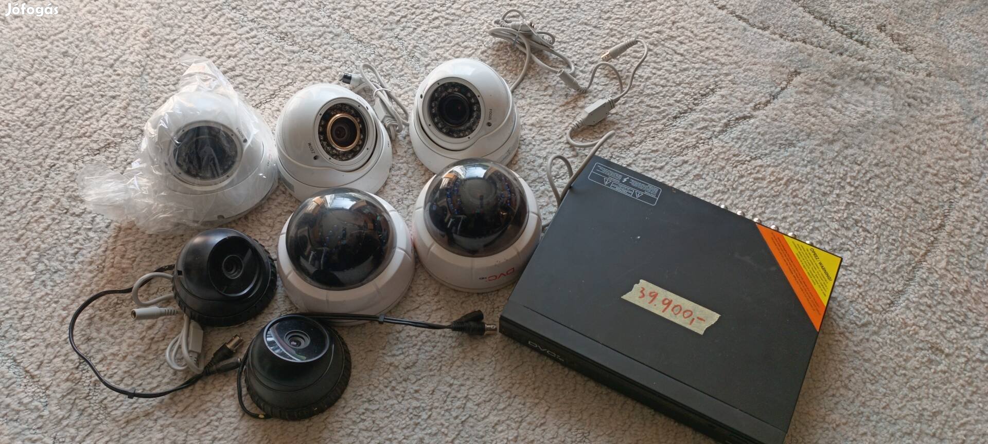7 kamerás kamerarendszer Online is nézhető élőképpel