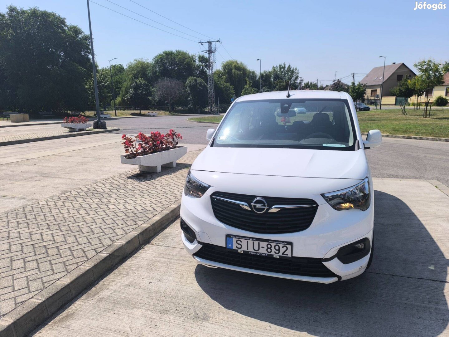7 személyes Opel Combo Life