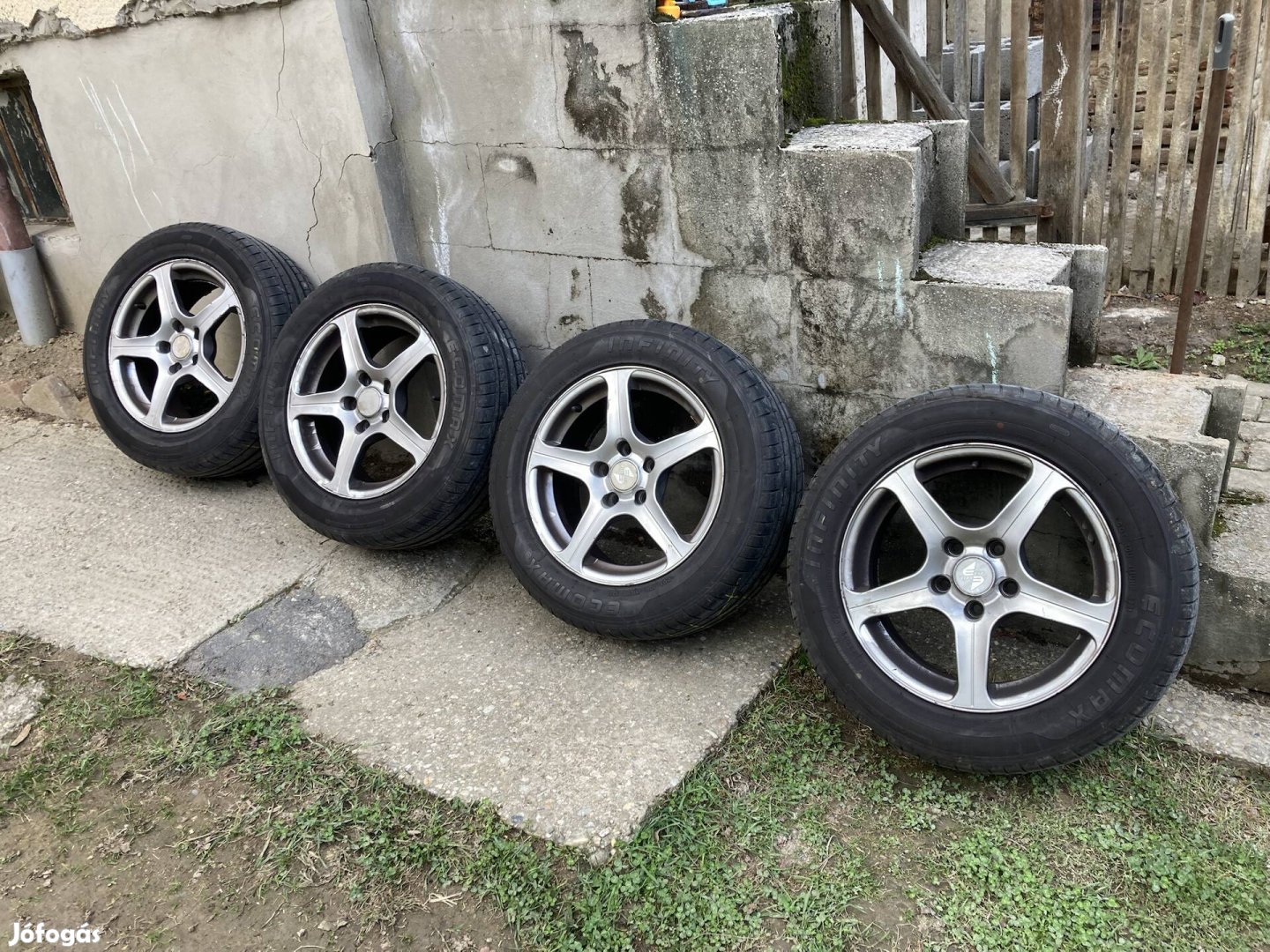 7jr16 alufelni 225/55r16 nyárigumival