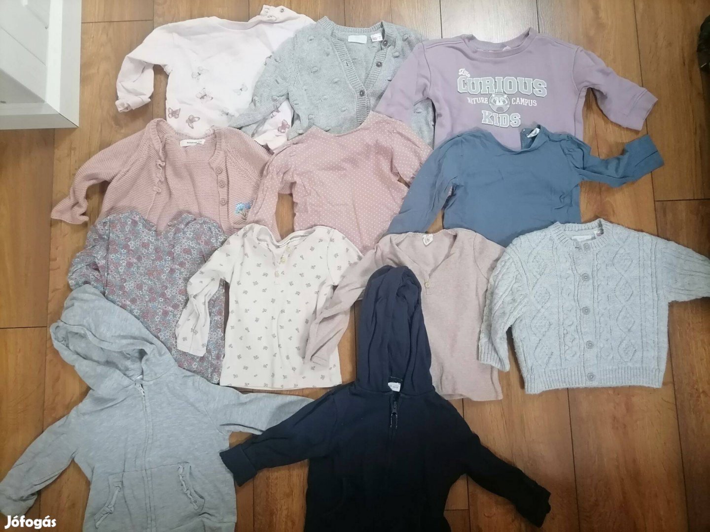 80-as kislány ruhacsomag eladó (Mango, Reserved, H&M)