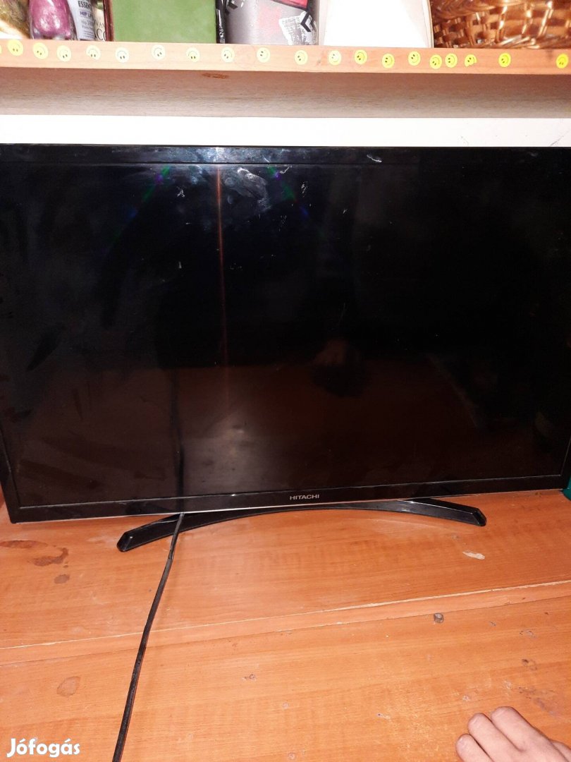 80 centis Hitachi lcd tv