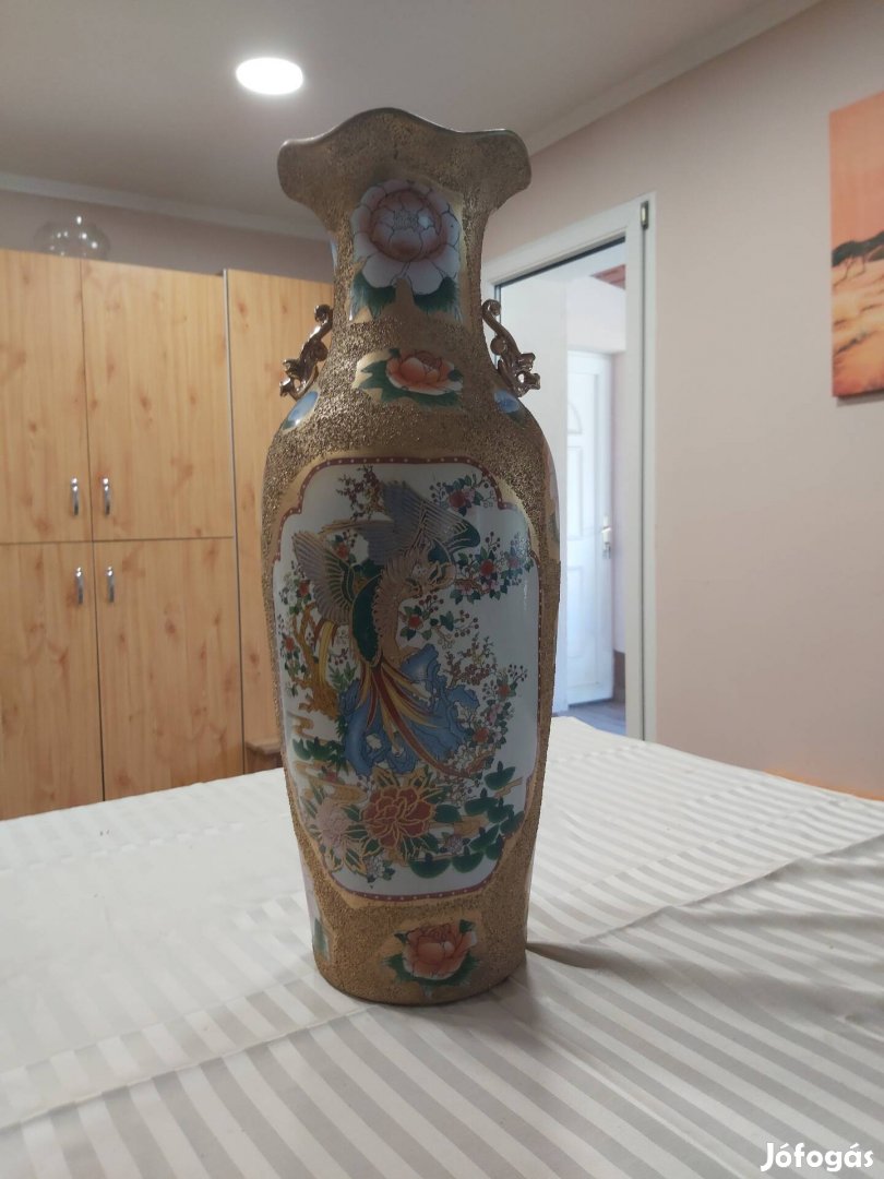 80 cm-es nagy kézzel festett kínai váza