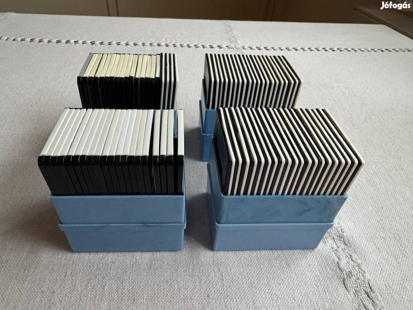 80 db üveges diakeret - 5x5 cm
