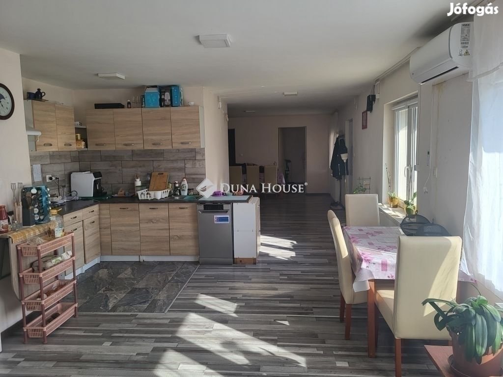 80 nm-es ház eladó Gyál