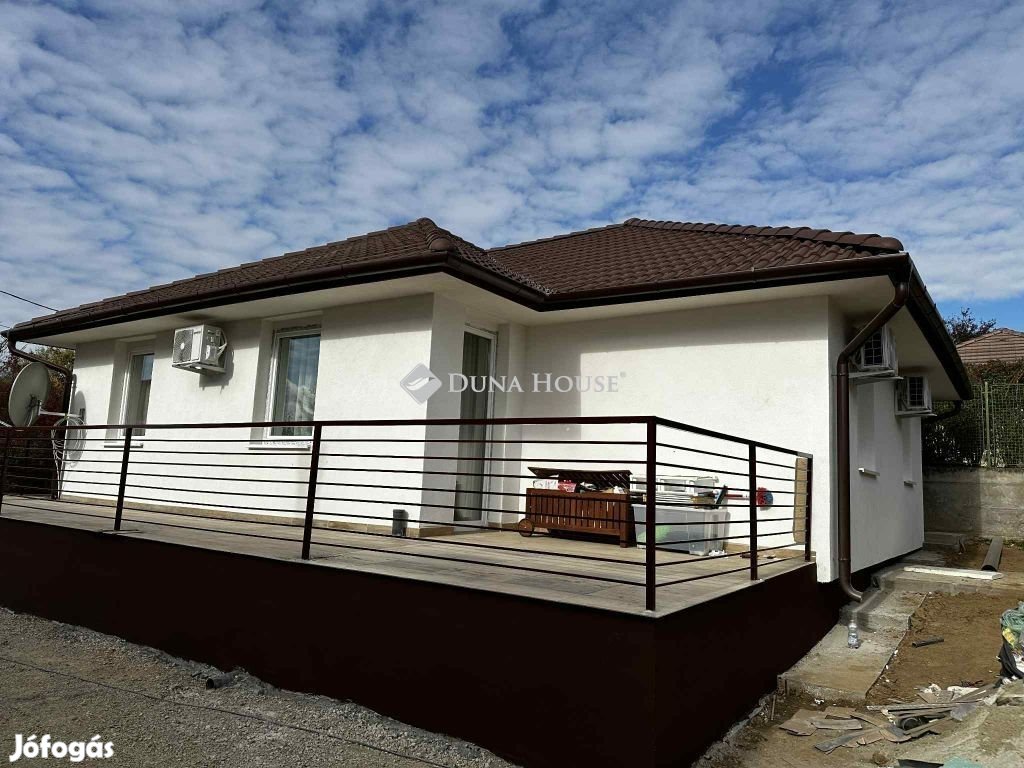 80 nm-es ház eladó Tab