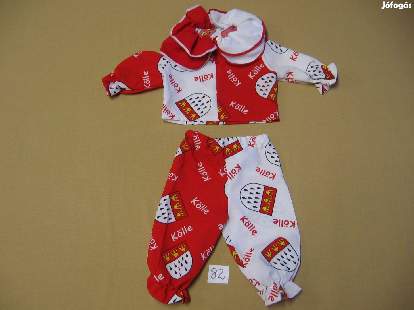 82-es unisex hosszú ujjú, kétrészes gyermek jelmez