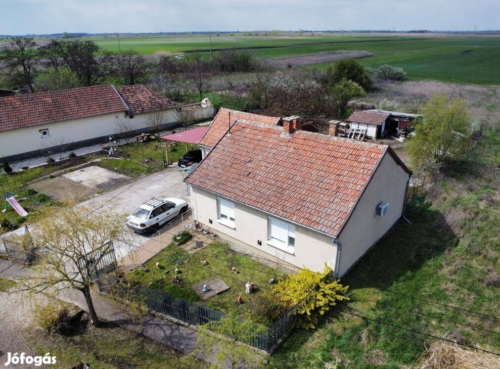 82 nm-es ház eladó Tarnaszentmiklós #4926421