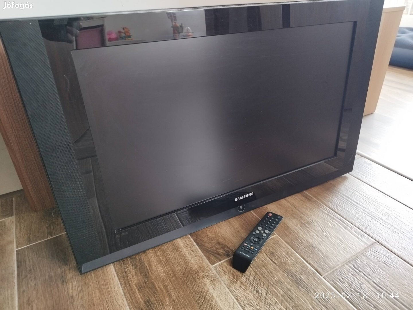 82cm-s Samsung Tv eladó 