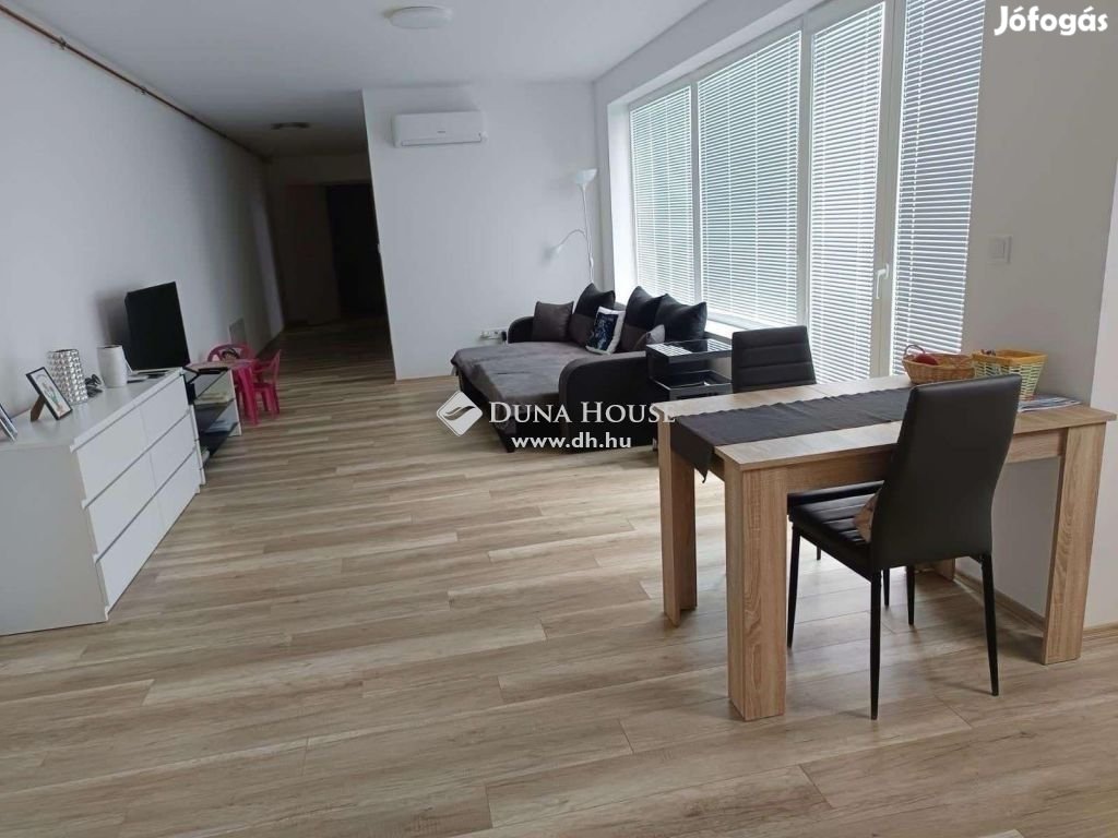 84 nm-es lakás eladó Kozármisleny