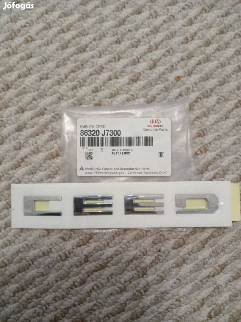 86320 J7300 Ceed felirat