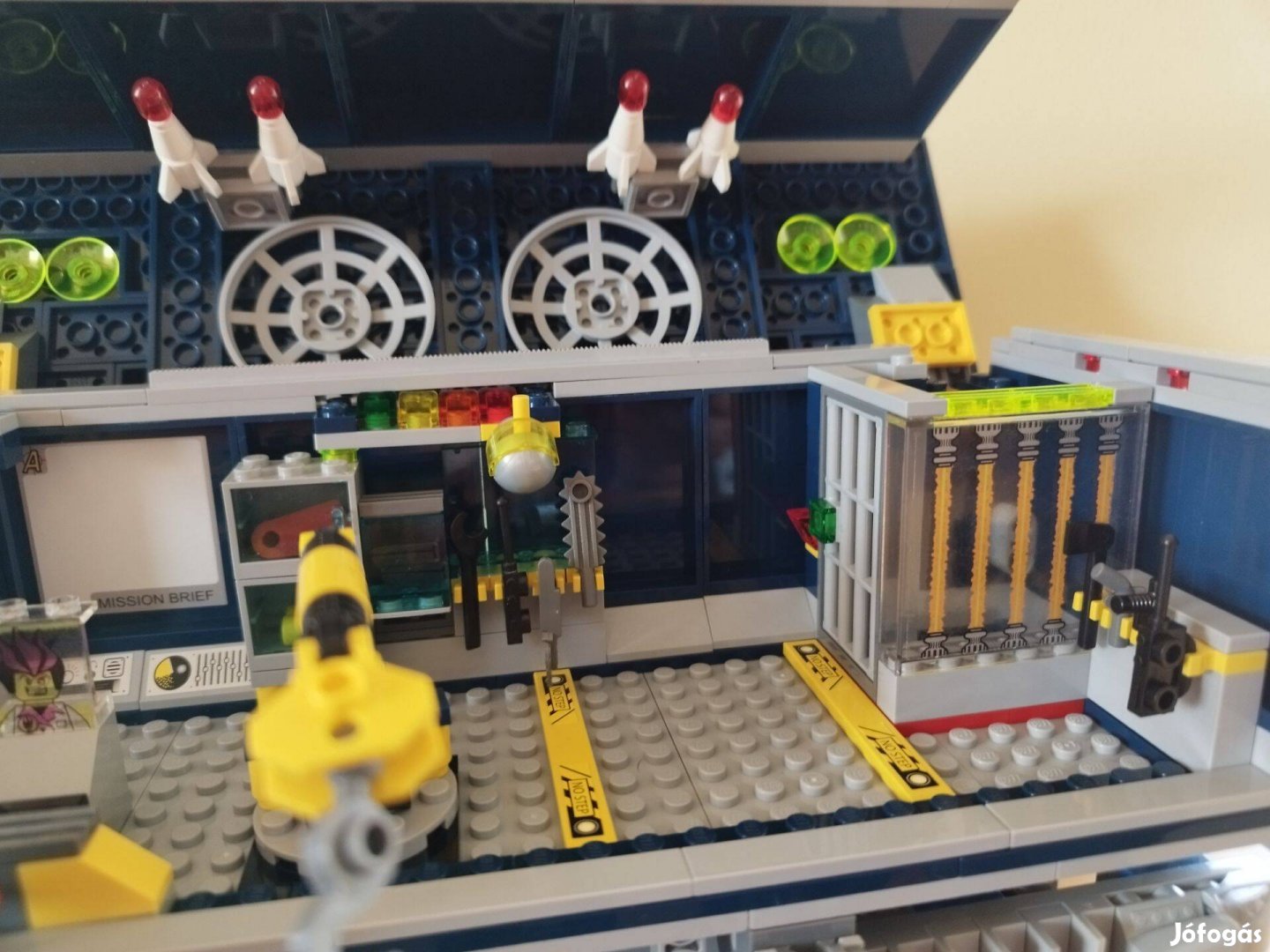 8635 - LEGO 6. küldetés: Mozgó parancsnoki központ készlet