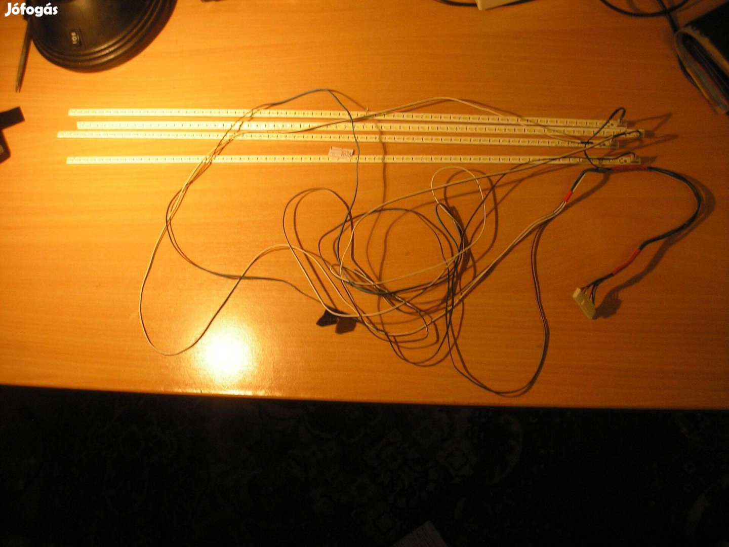 8678 Toshiba 46VL748G LED háttérfény T46_5630_120Hz_62LED_RE