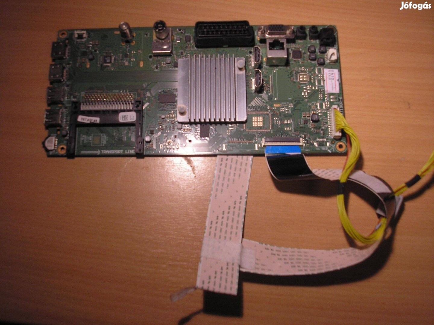 8740 Grundig mainboard VKT190R-6 HI79ZZ K9Xazz