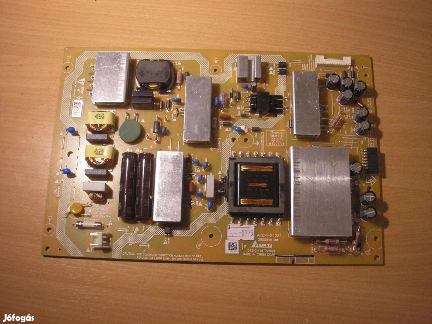 8775 Grundig 55 GUB 9980 tápegység Delta Apdp-242A2 Zyr910R-1 2955045