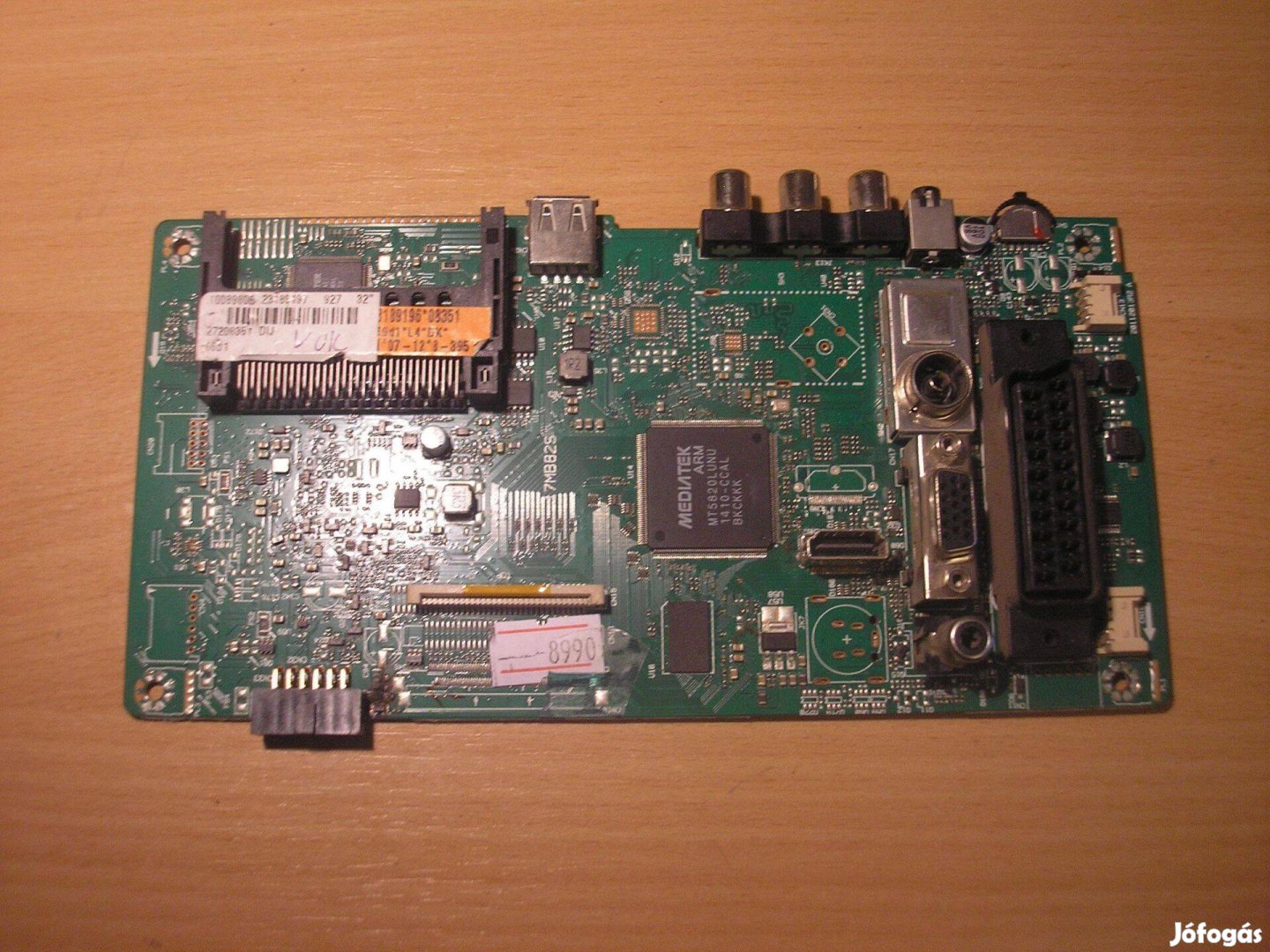 8990 sérült Vestel 17MB82S mainboard 10089806 23189197 27208351