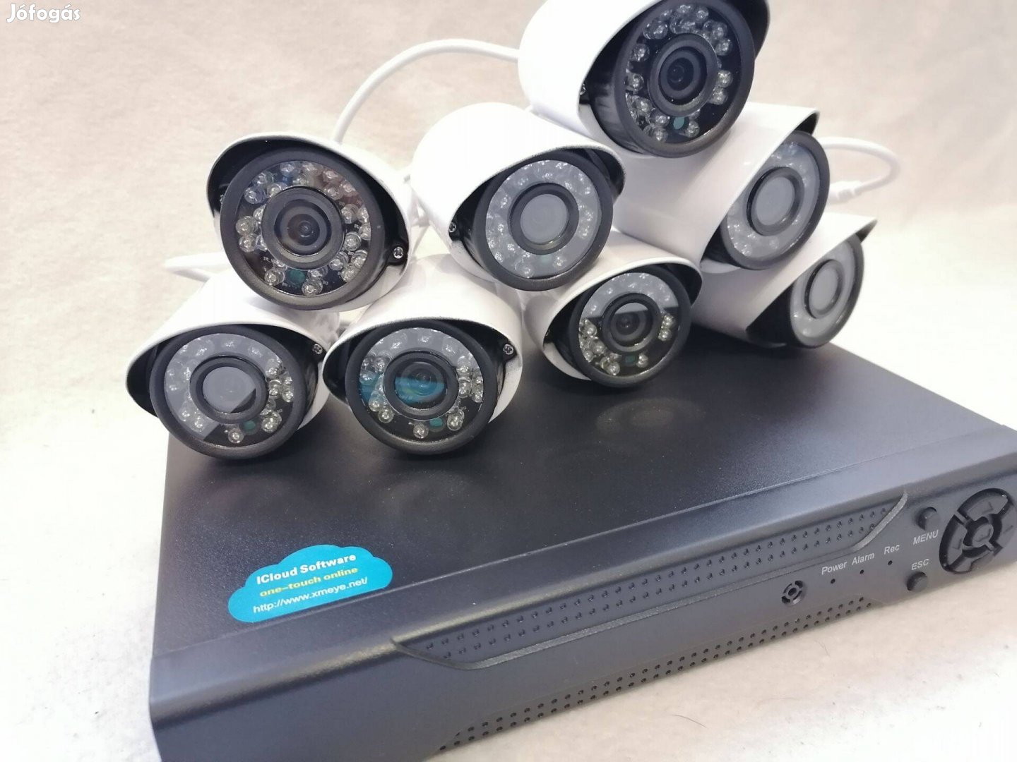 8 Kamerás 4K-S Kábeles Minőségi Okos Kamera Készlet-Kültéri,Beltéri