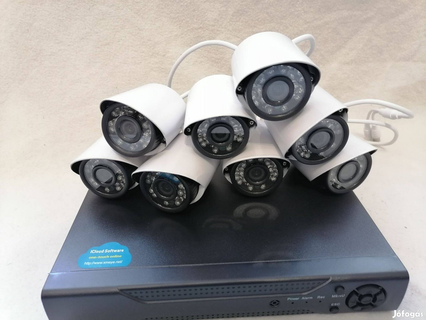 8 Kamerás 4K-S Kábeles Minőségi Okos Kamera Készlet-Kültéri,Beltéri