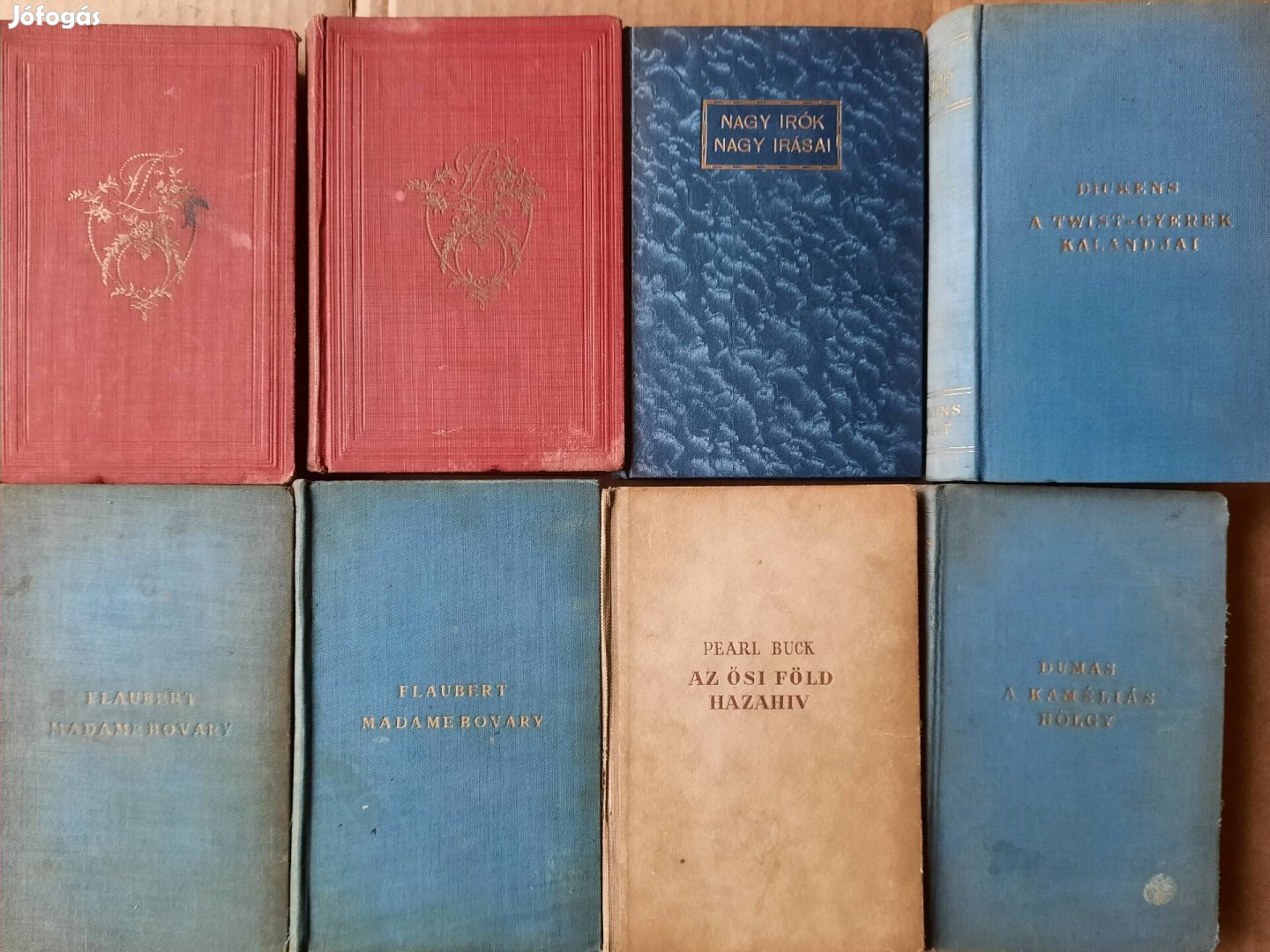 8 darab régi könyv eladó 
