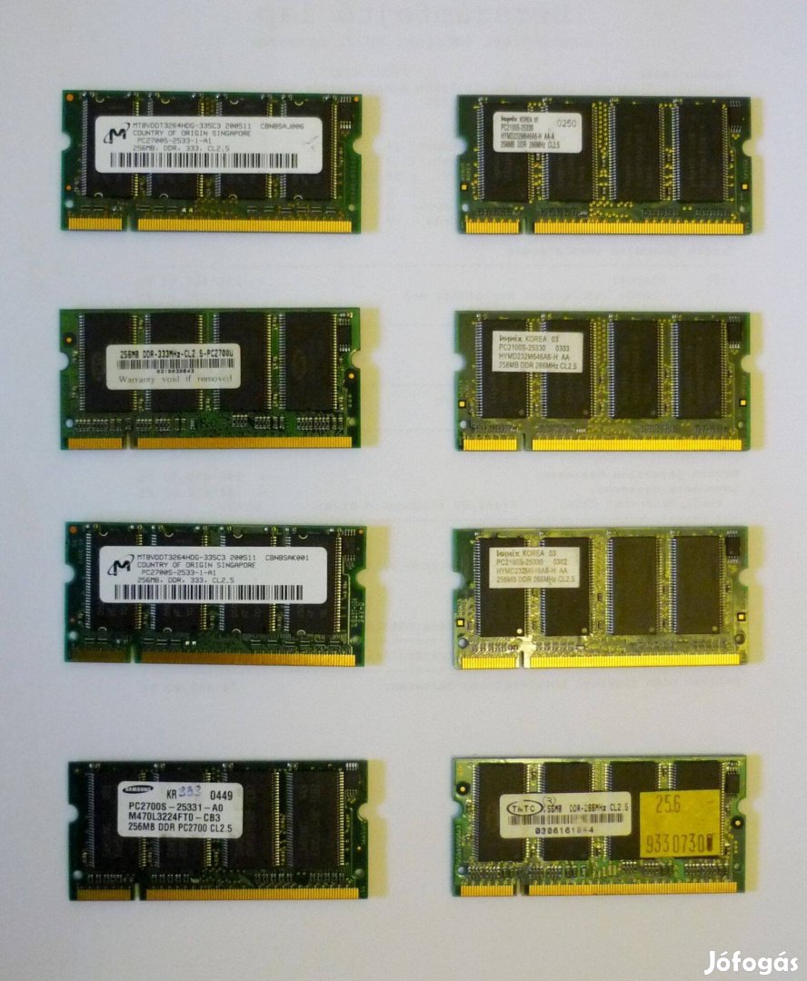 8 db 256 MB-os DDR (DDR1-es) laptop memória