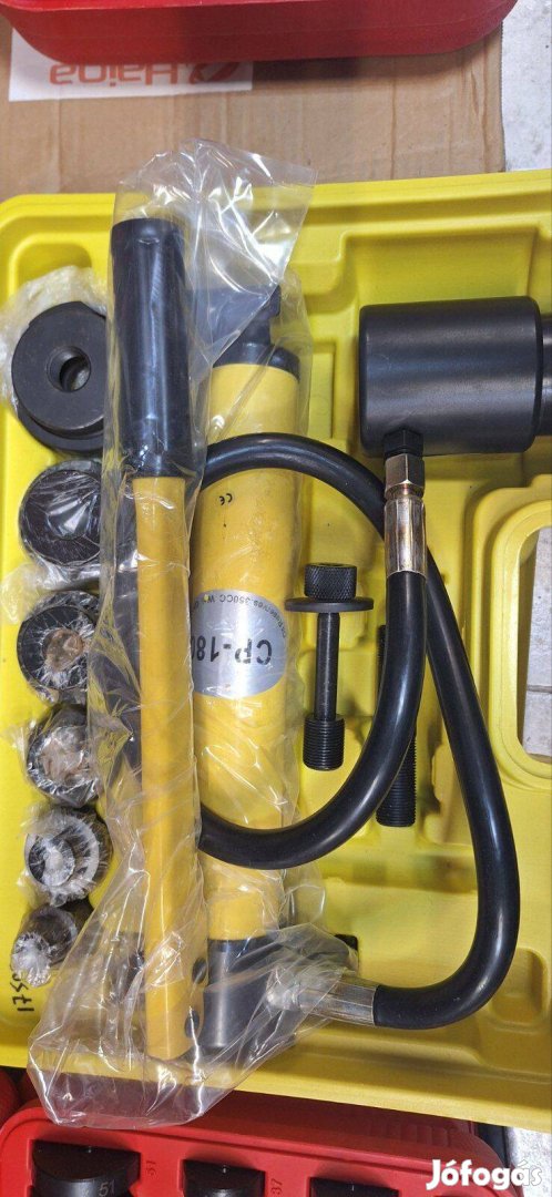 8 tonnás hidraulikus acél nyomóbetétes fémylyukasztó 13db lyukasztó f