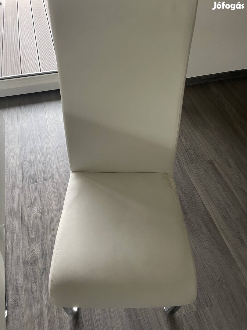8db Fehér modern étkező szék KIKA használt