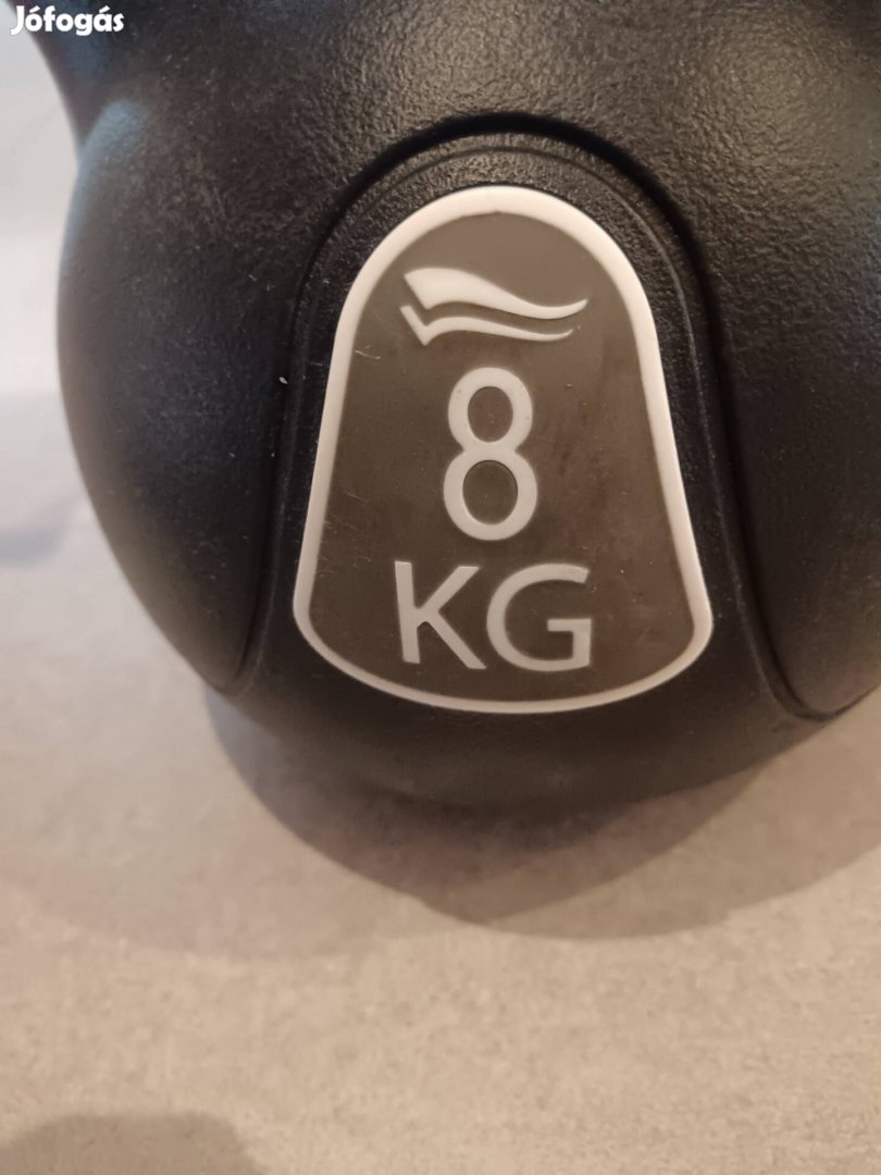 8kg-os kettlebell eladó 