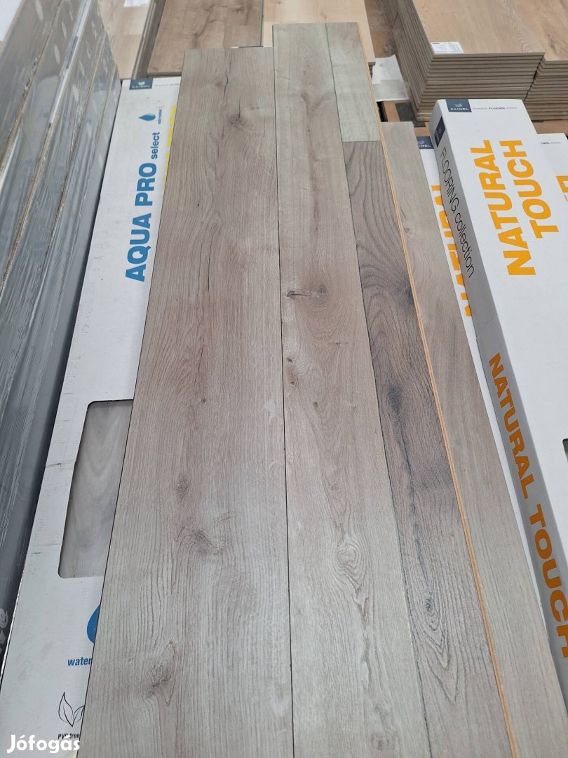 8mm vastag,fózolt laminált padló,parketta