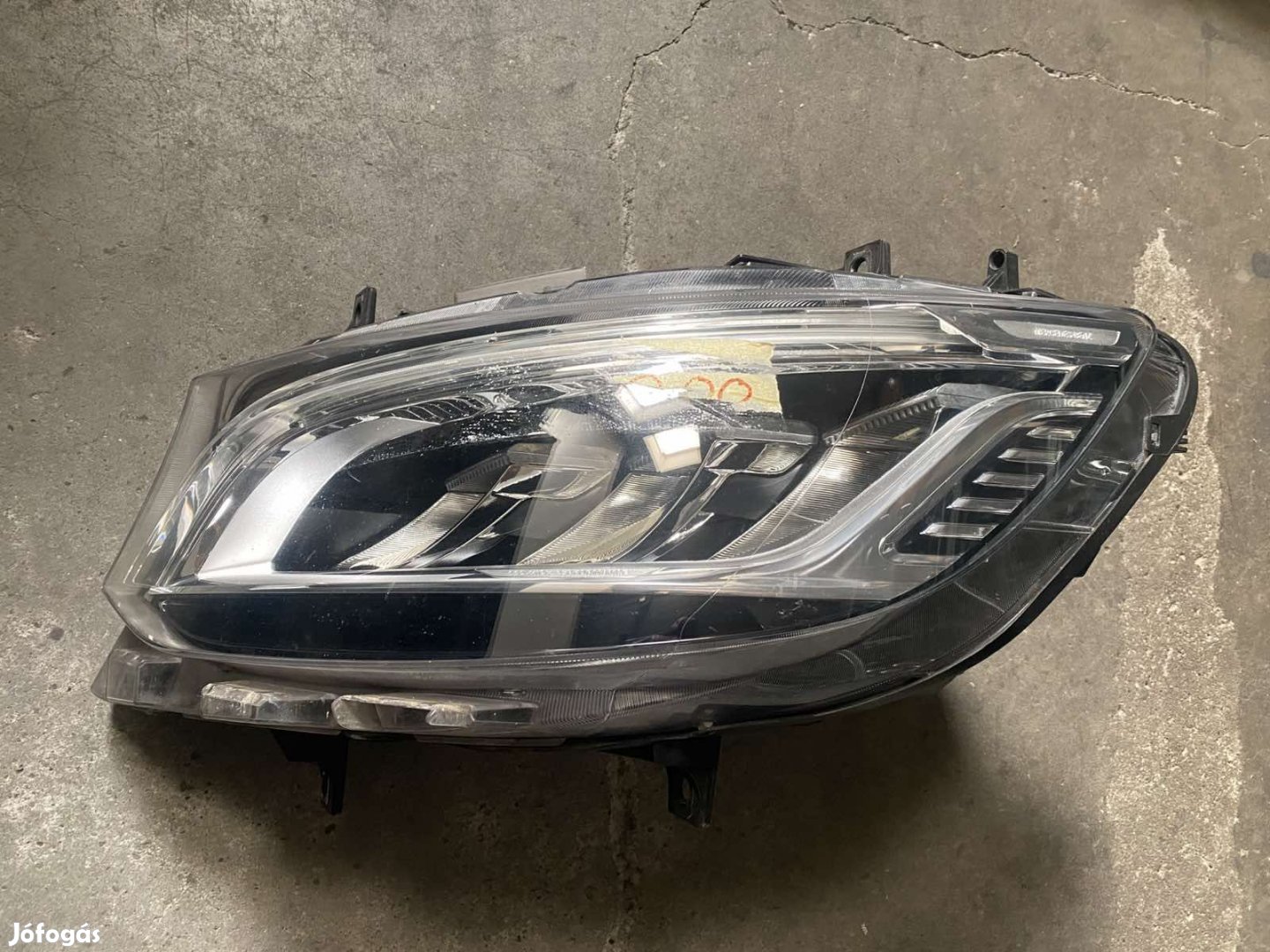 907 LED bal fényszóró eladó