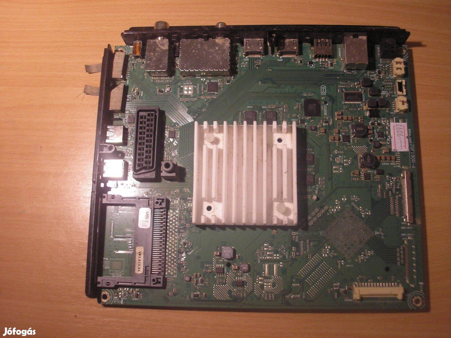 9097 Grundig mainboard ZGF190R-6 Rspfzz Pzpazz