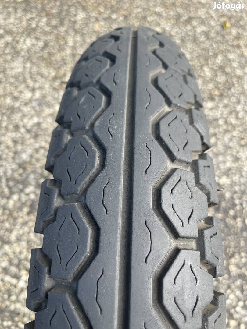 90/80 R16 2020-as 95%-os Pirelli Mandrake gumi