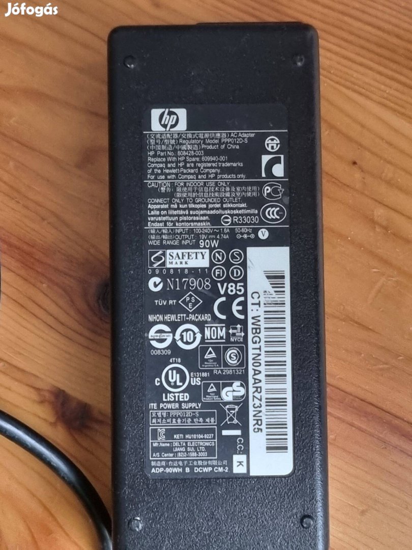 90 W Hp töltőadapter