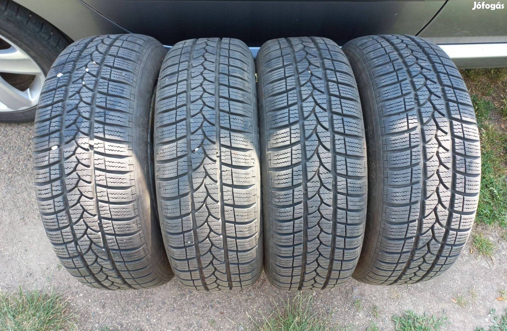 90%-os 195/60 R15 téli gumi garnitúra!