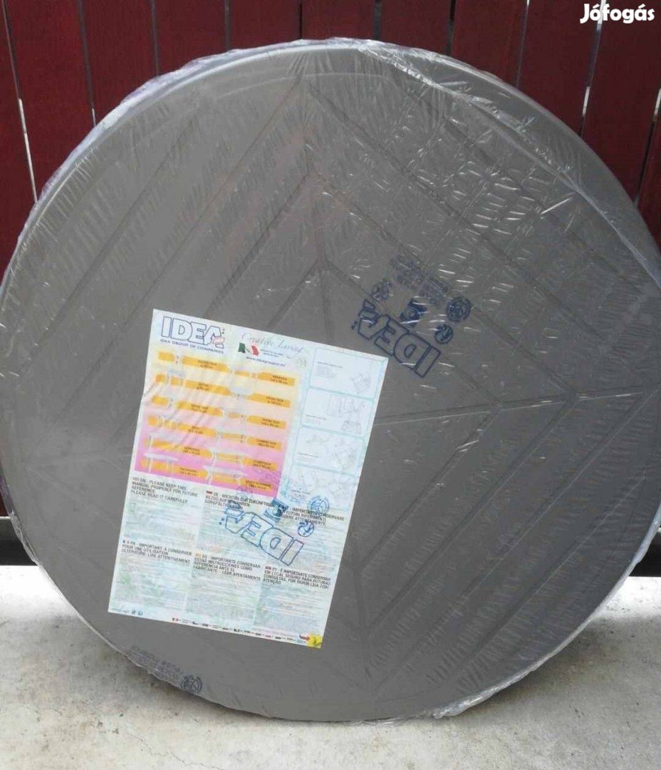 90 cm-es, kerti műanyag asztal, szürke, vadonatúj eladó